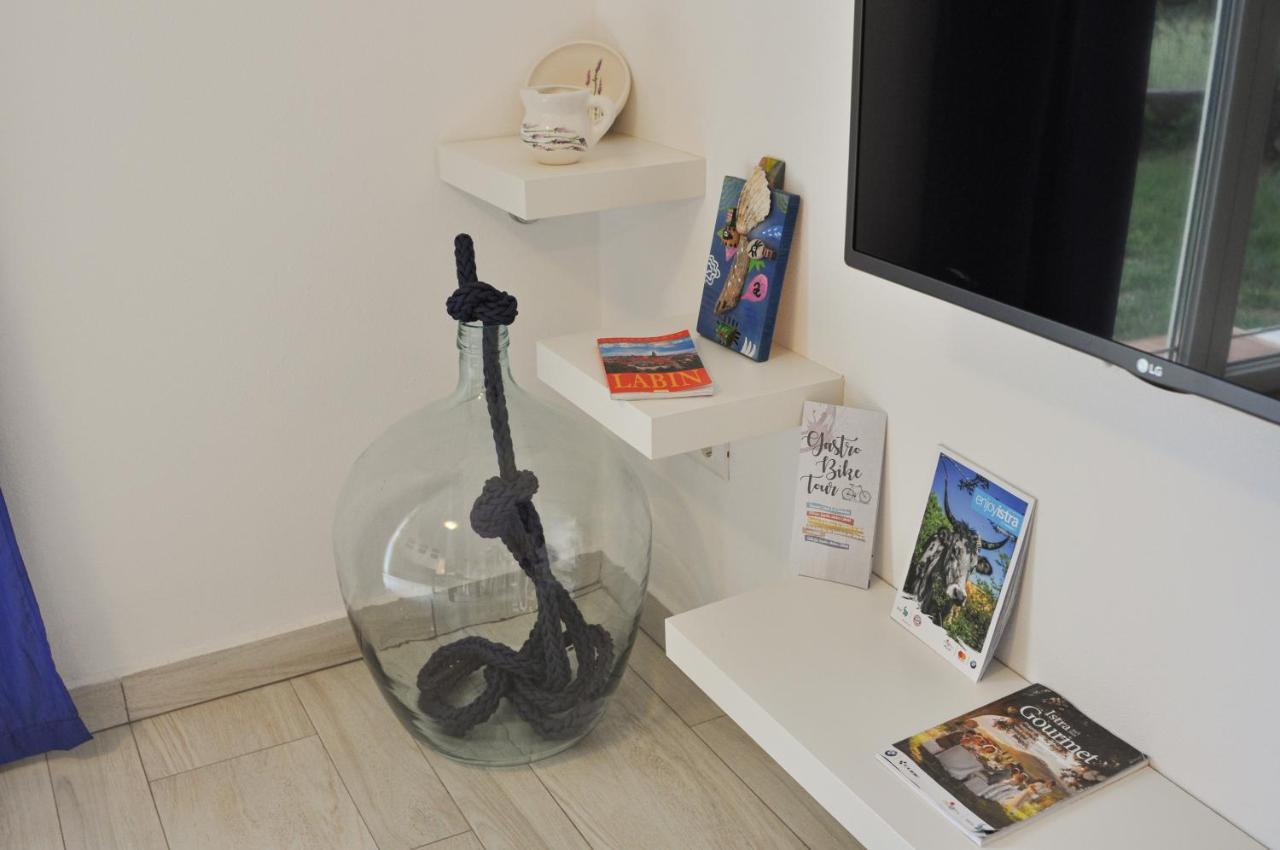 Apartment Lavandula Лабин Екстериор снимка